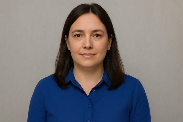 Who Is Nadeshda Ponce? A Complete Biography and Background